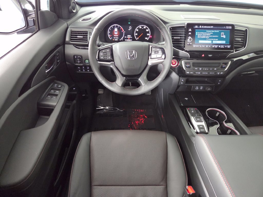New 2026 Honda Ridgeline Black Edition image 17