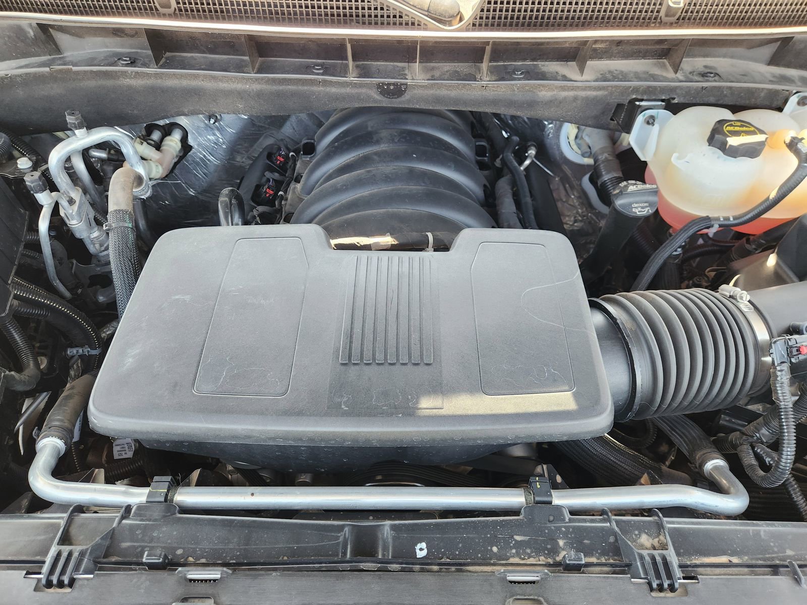 Used 2024 GMC Yukon SLT w/ SLT Premium Package image 37