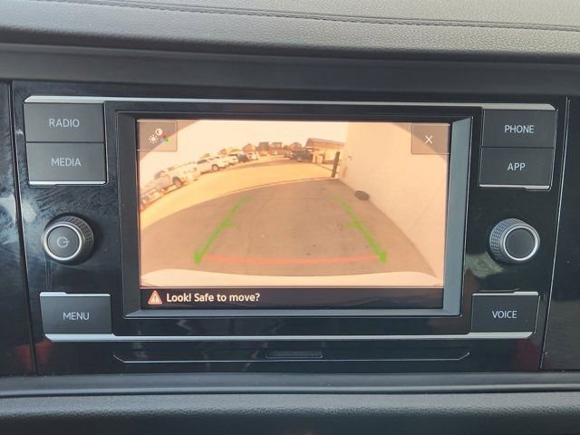 Used 2020 Volkswagen Jetta R-Line image 6