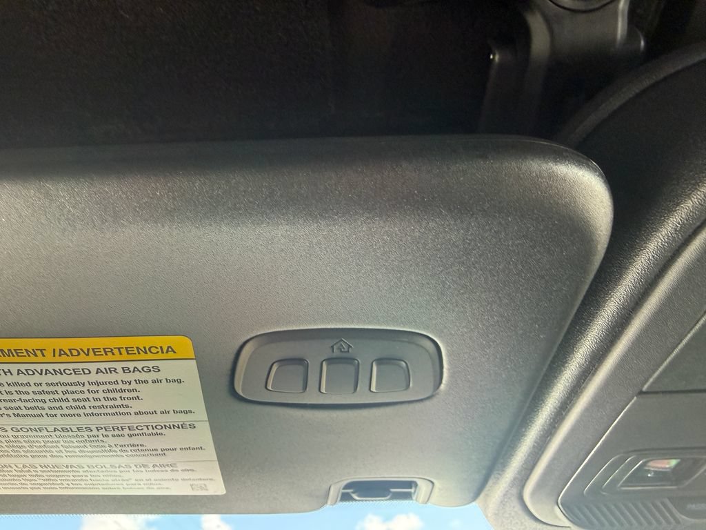 Used 2023 Ford Bronco Outer Banks w/ Sasquatch Package AWD/4WD image 40