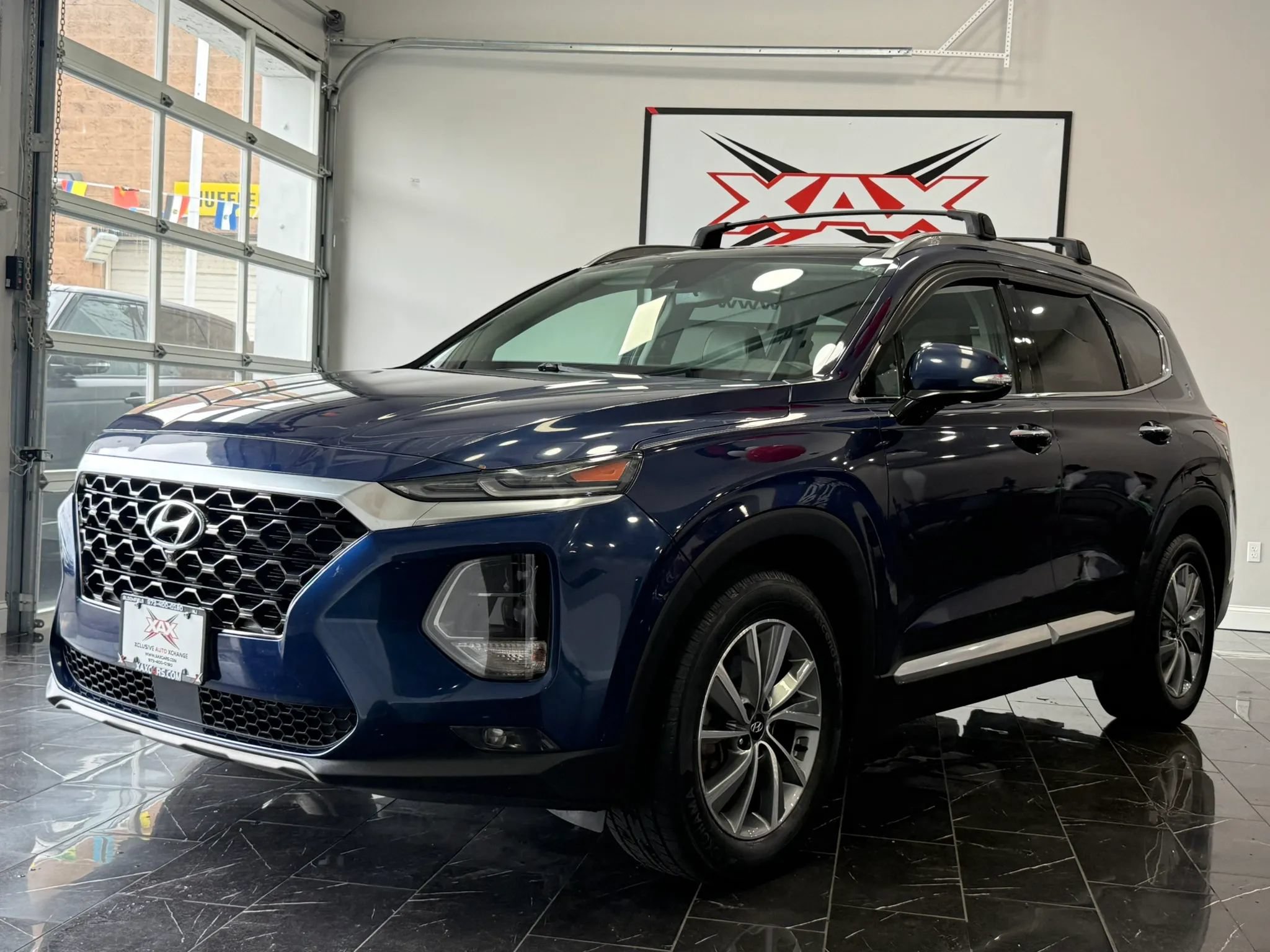 Used 2019 Hyundai Santa Fe AWD w/ Cargo Package image 3