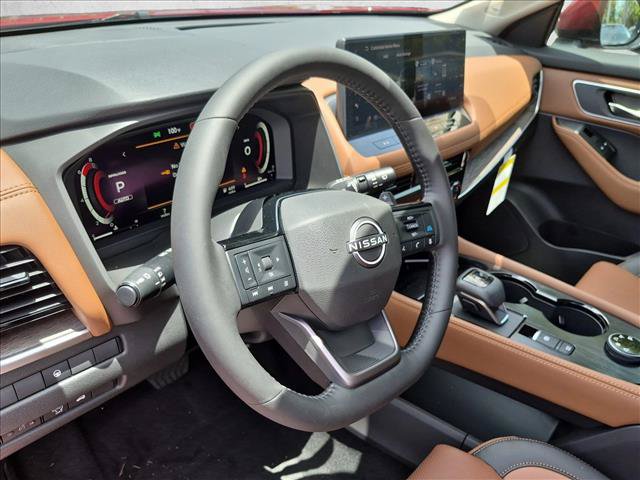 New 2026 Nissan Rogue Platinum AWD/4WD image 3