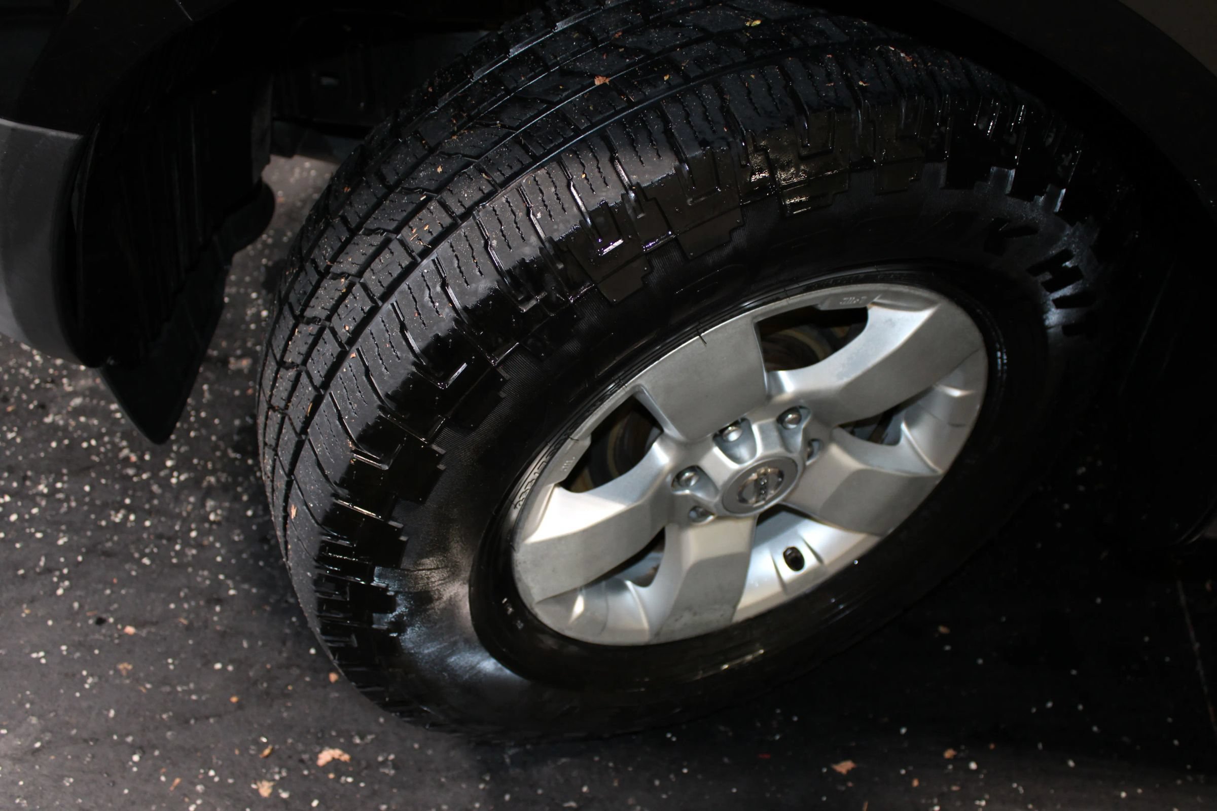 Used 2012 Nissan Frontier SV RWD image 26