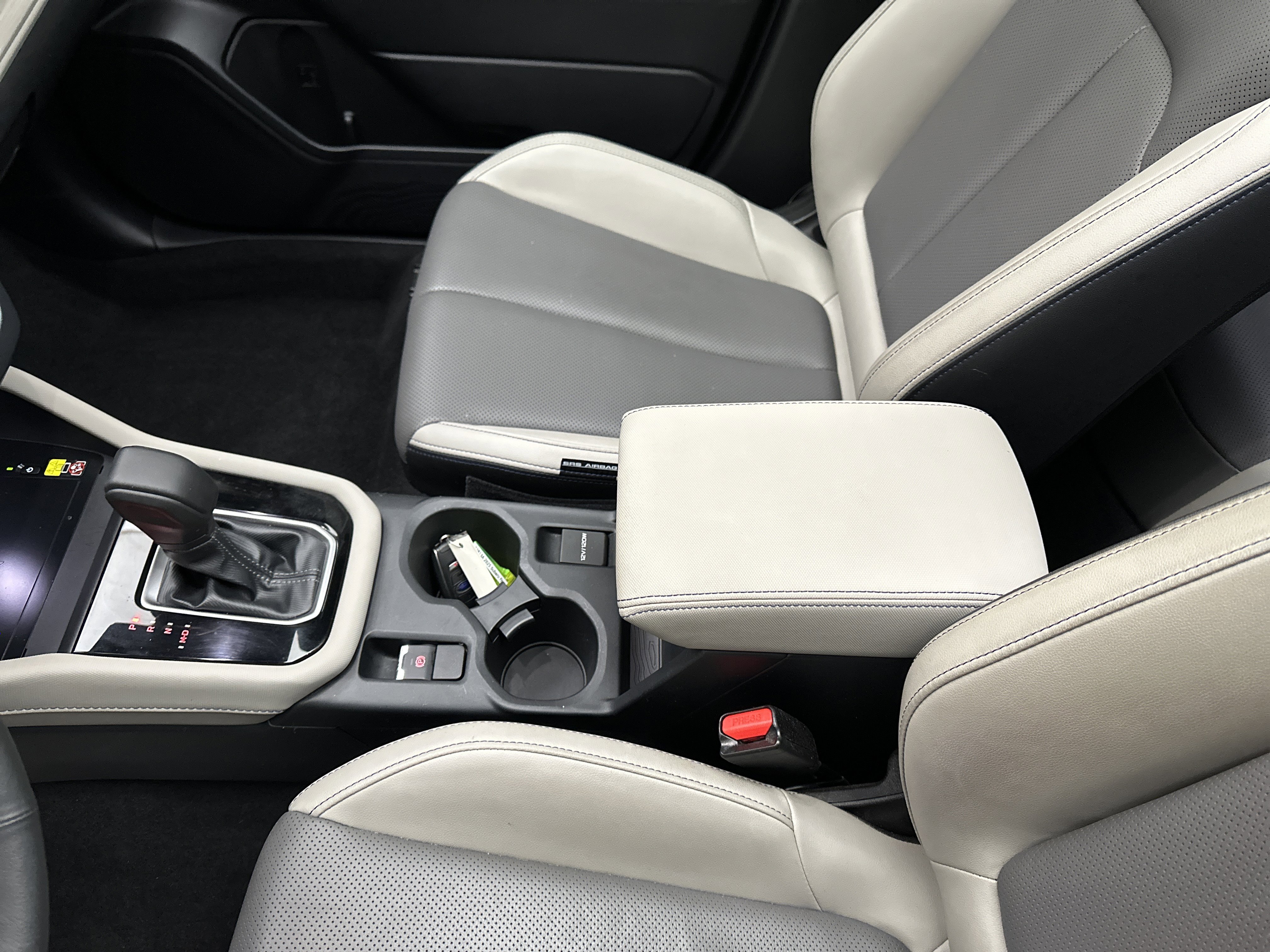 Used 2025 Subaru Forester Limited w/ Popular Package #2 image 37