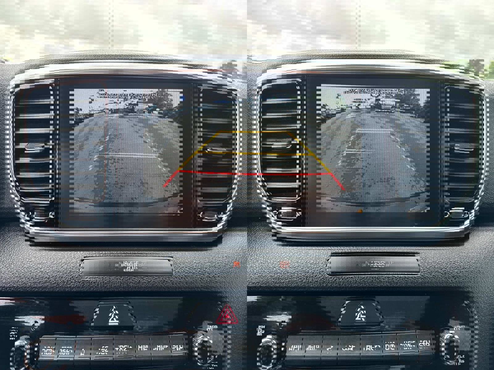 Used 2022 Kia Sportage EX image 19