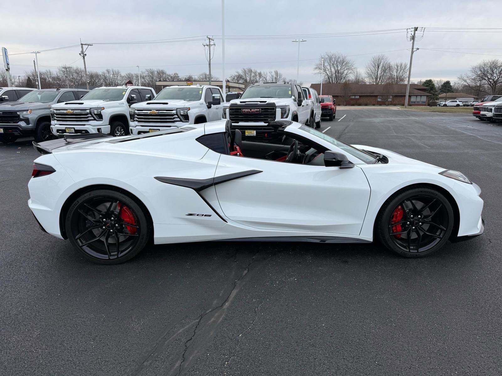New 2026 Chevrolet Corvette Z06 w/ Stealth Interior Trim Package image 8