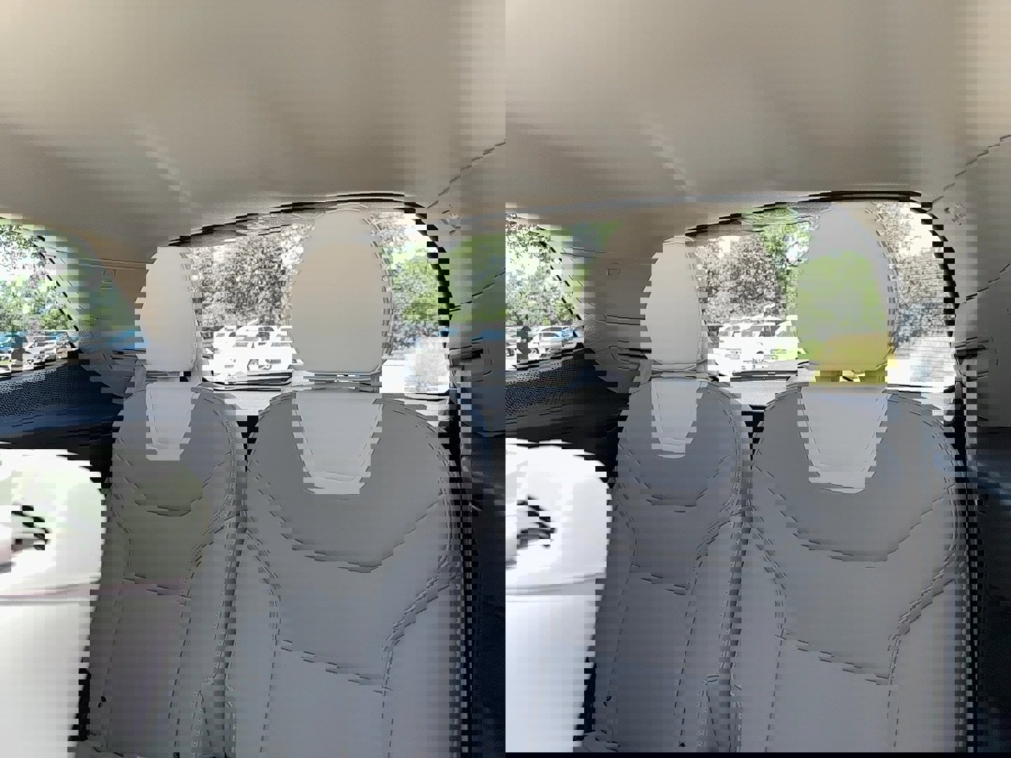 Used 2025 Volvo EX90 Ultra image 18