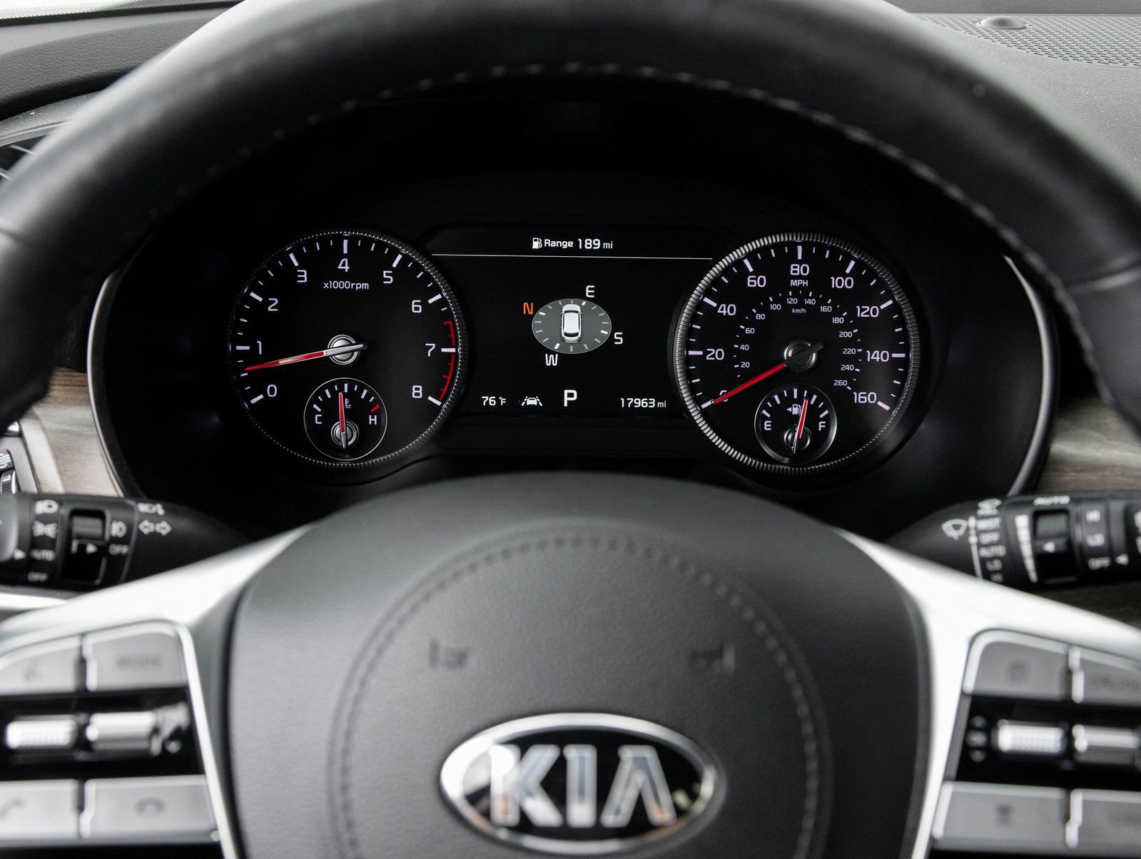 Used 2020 Kia Telluride SX w/ SX Prestige Package image 14