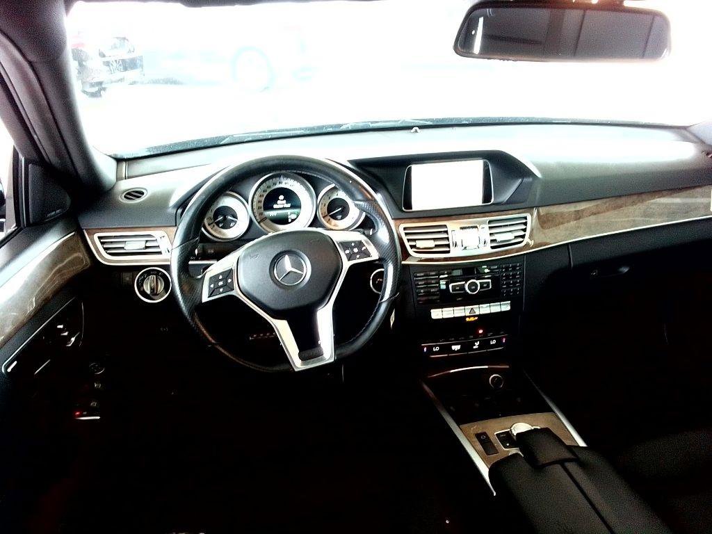 Used 2015 Mercedes-Benz E 350 4MATIC Sedan image 7