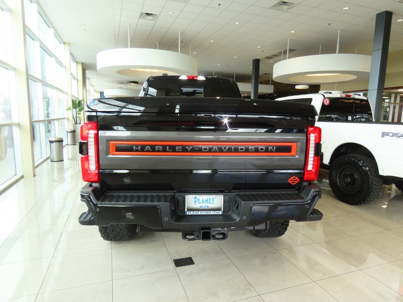 New 2026 Ford F250 Lariat w/ Black Appearance Package image 12