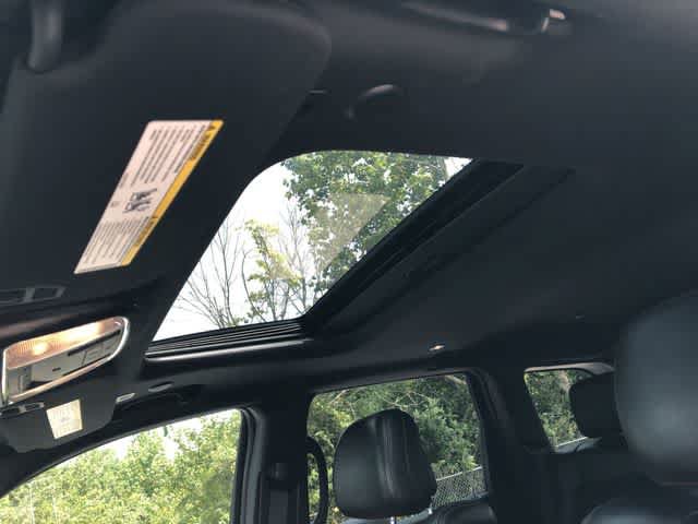 Certified 2021 Jeep Grand Cherokee Trailhawk w/ Premium Lighting Group AWD/4WD image 17