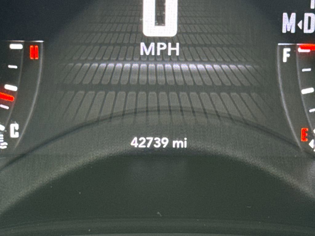 Used 2022 Dodge Challenger SXT w/ Blacktop Package image 30