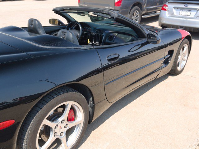 Used 2002 Chevrolet Corvette Convertible w/ Preferred Equipment Group2 RWD image 19