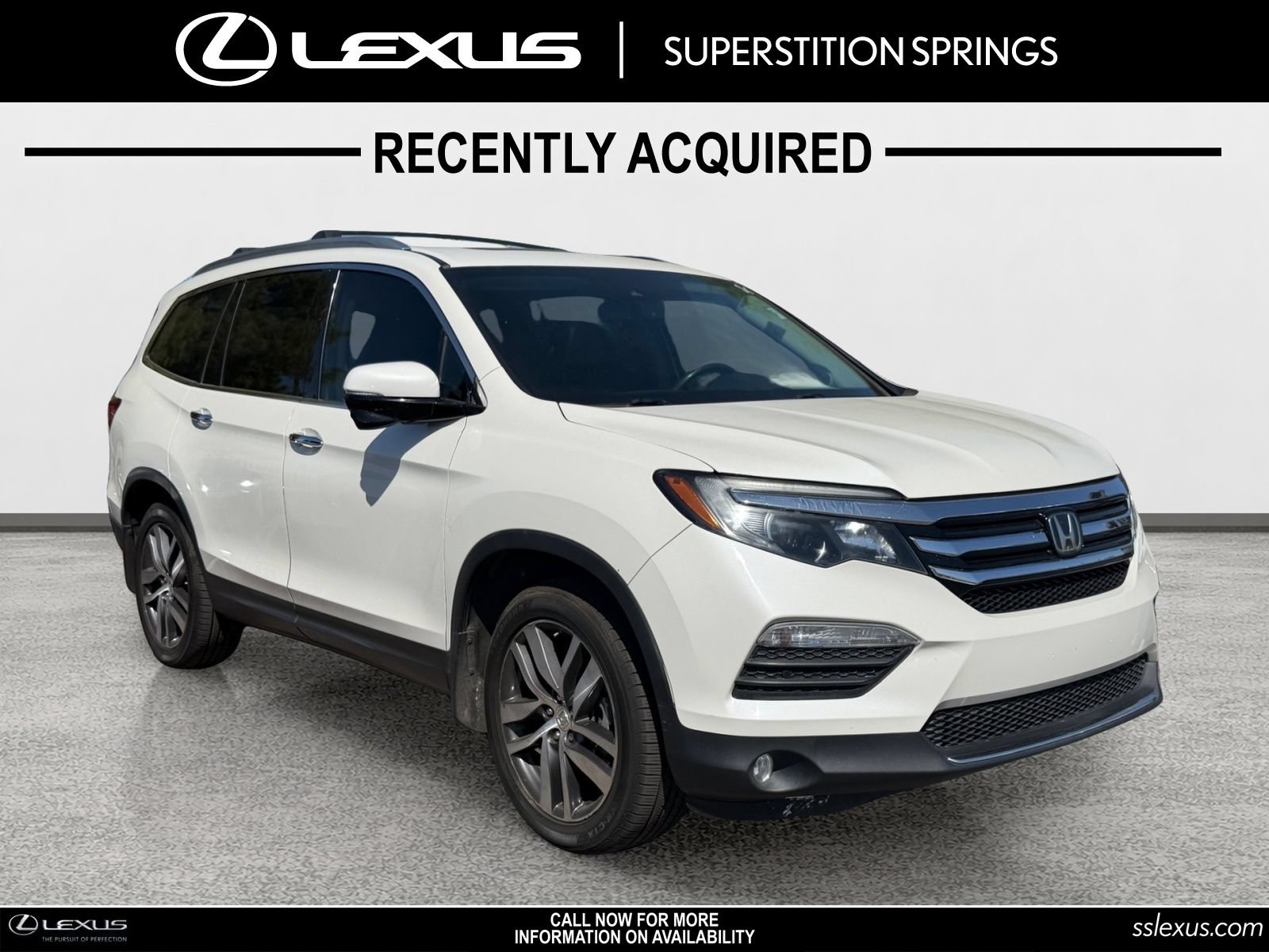 Used 2017 Honda Pilot Touring image 1
