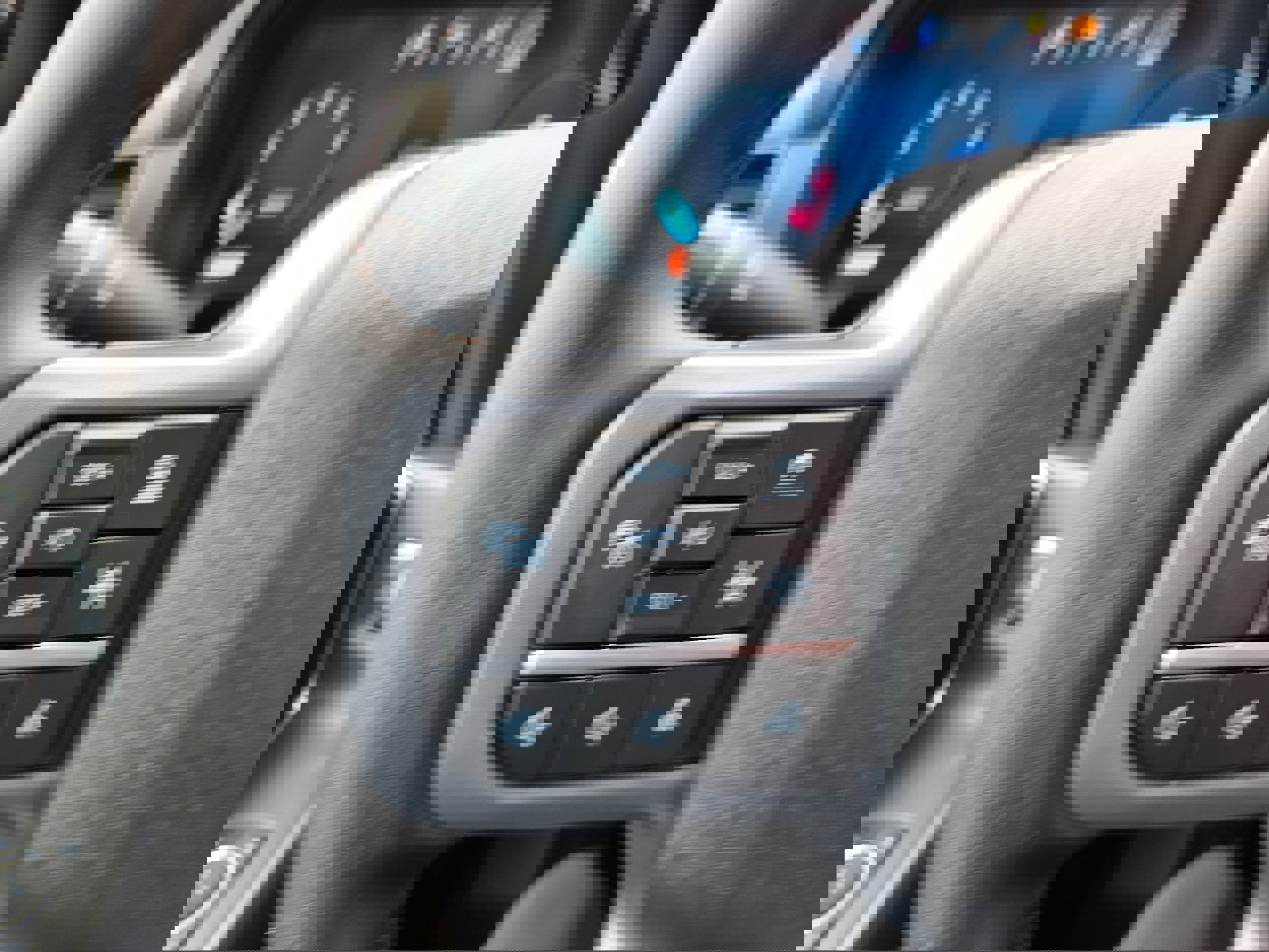 New 2025 Ford F150 Lariat w/ Equipment Group 502A High image 16