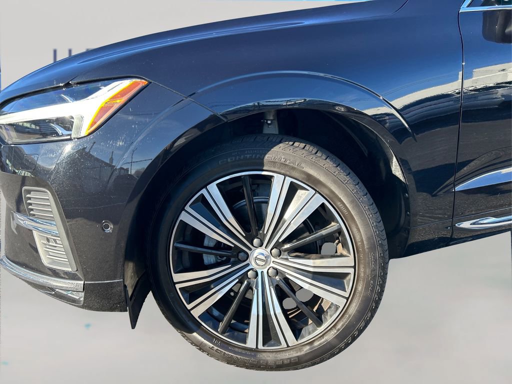 Used 2023 Volvo XC60 B5 Plus w/ Climate Package image 21