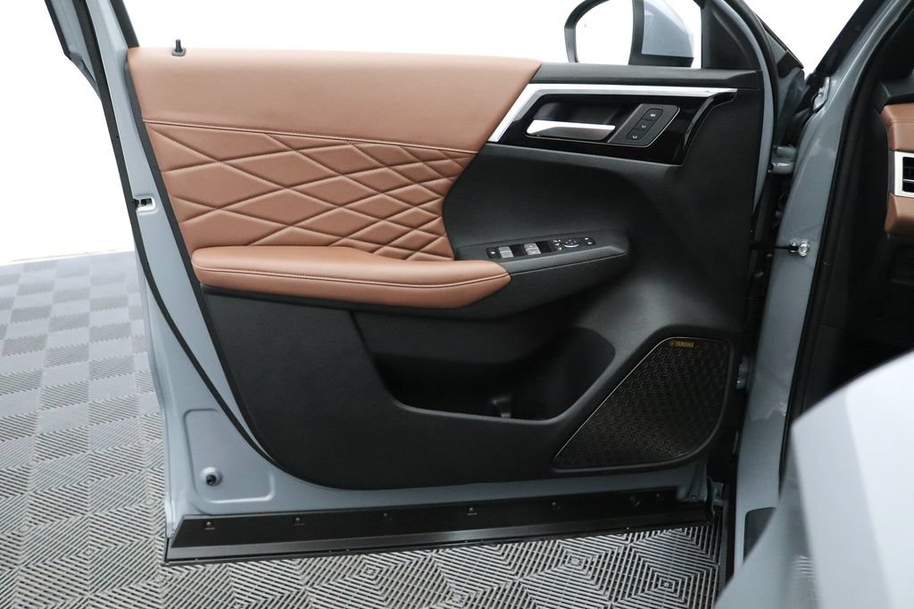 Used 2026 Mitsubishi Outlander SEL AWD/4WD image 17