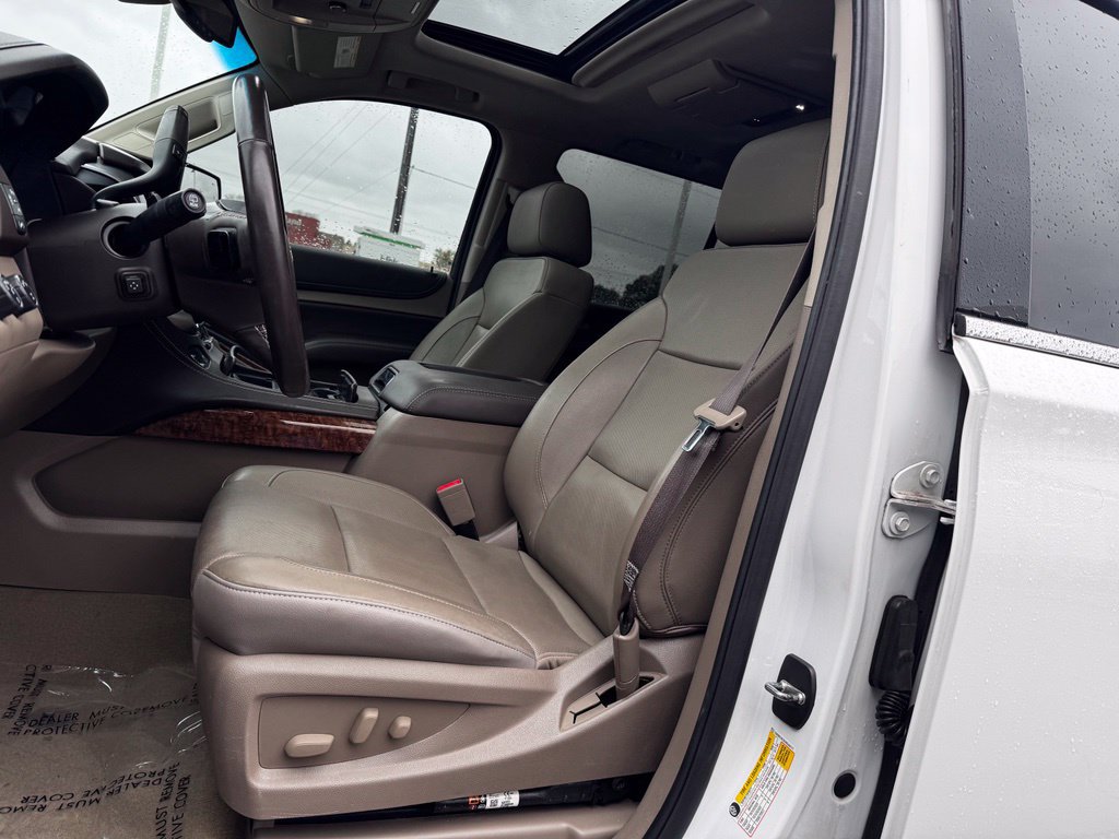 Used 2017 Chevrolet Tahoe Premier AWD/4WD image 6