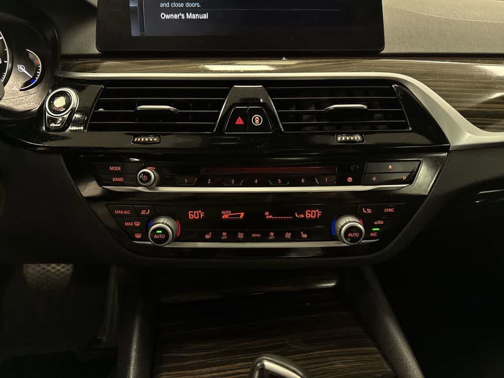 Used 2018 BMW 530i xDrive AWD/4WD image 22