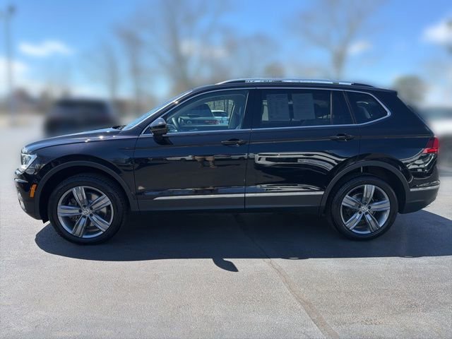Used 2020 Volkswagen Tiguan SEL AWD/4WD image 4