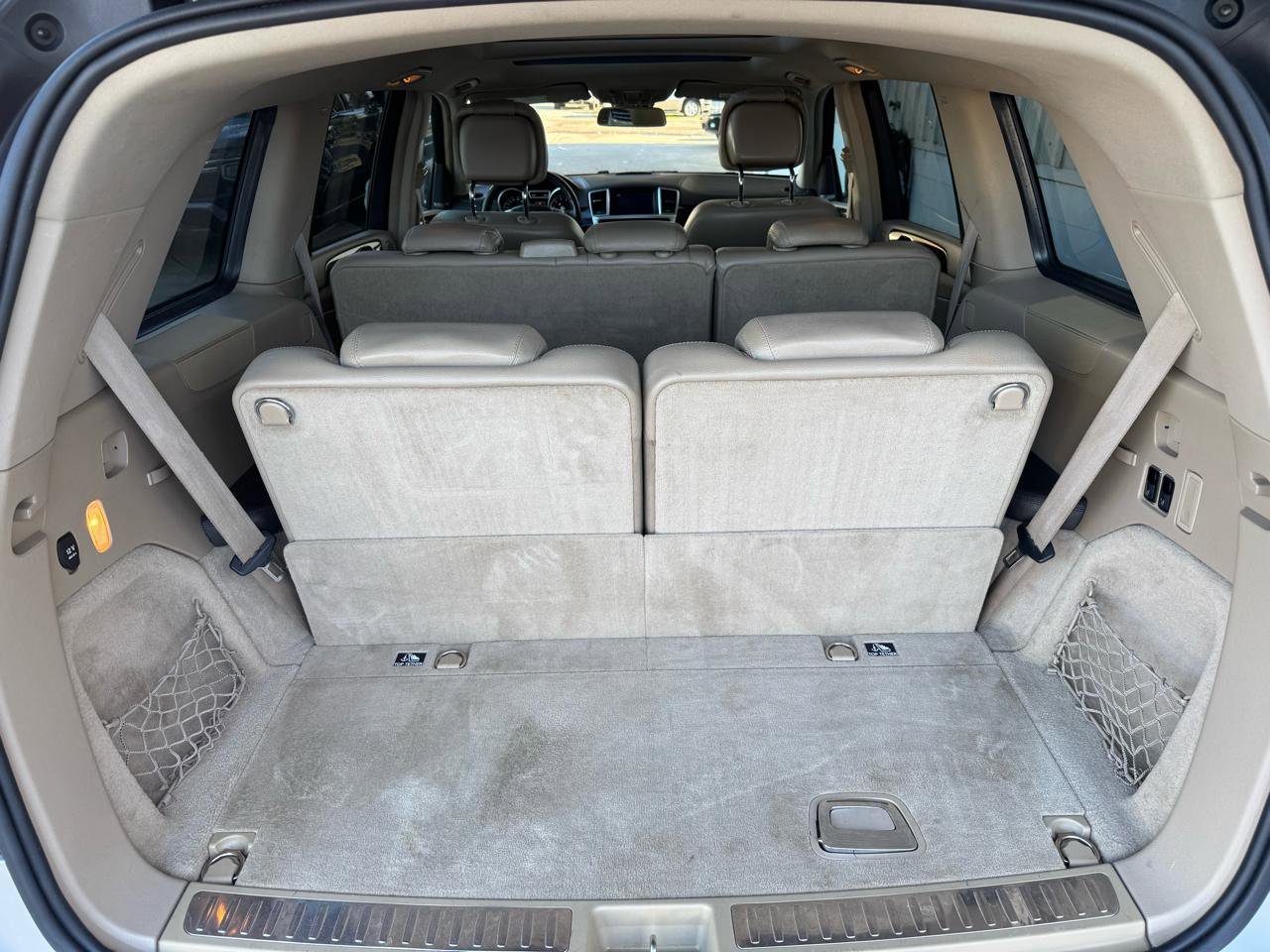 Used 2014 Mercedes-Benz GL 450 4MATIC image 18