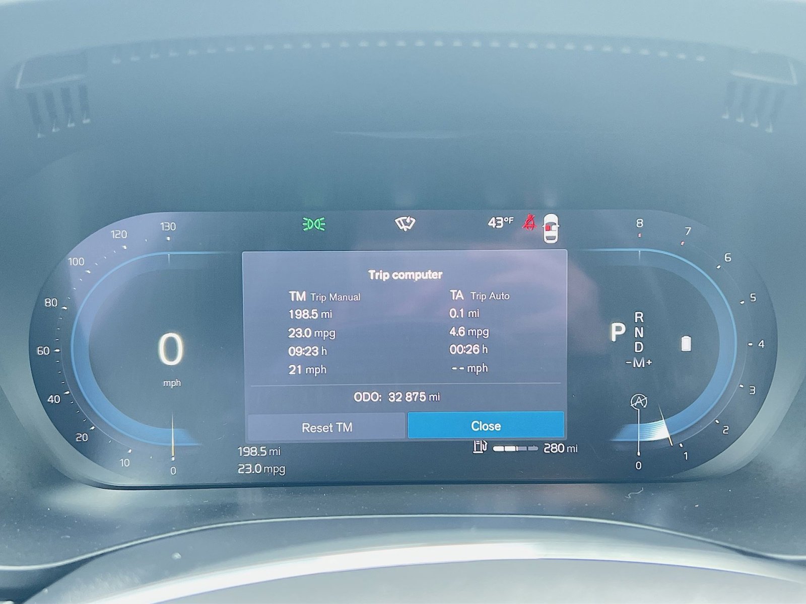 Certified 2023 Volvo XC60 B5 Ultimate image 17