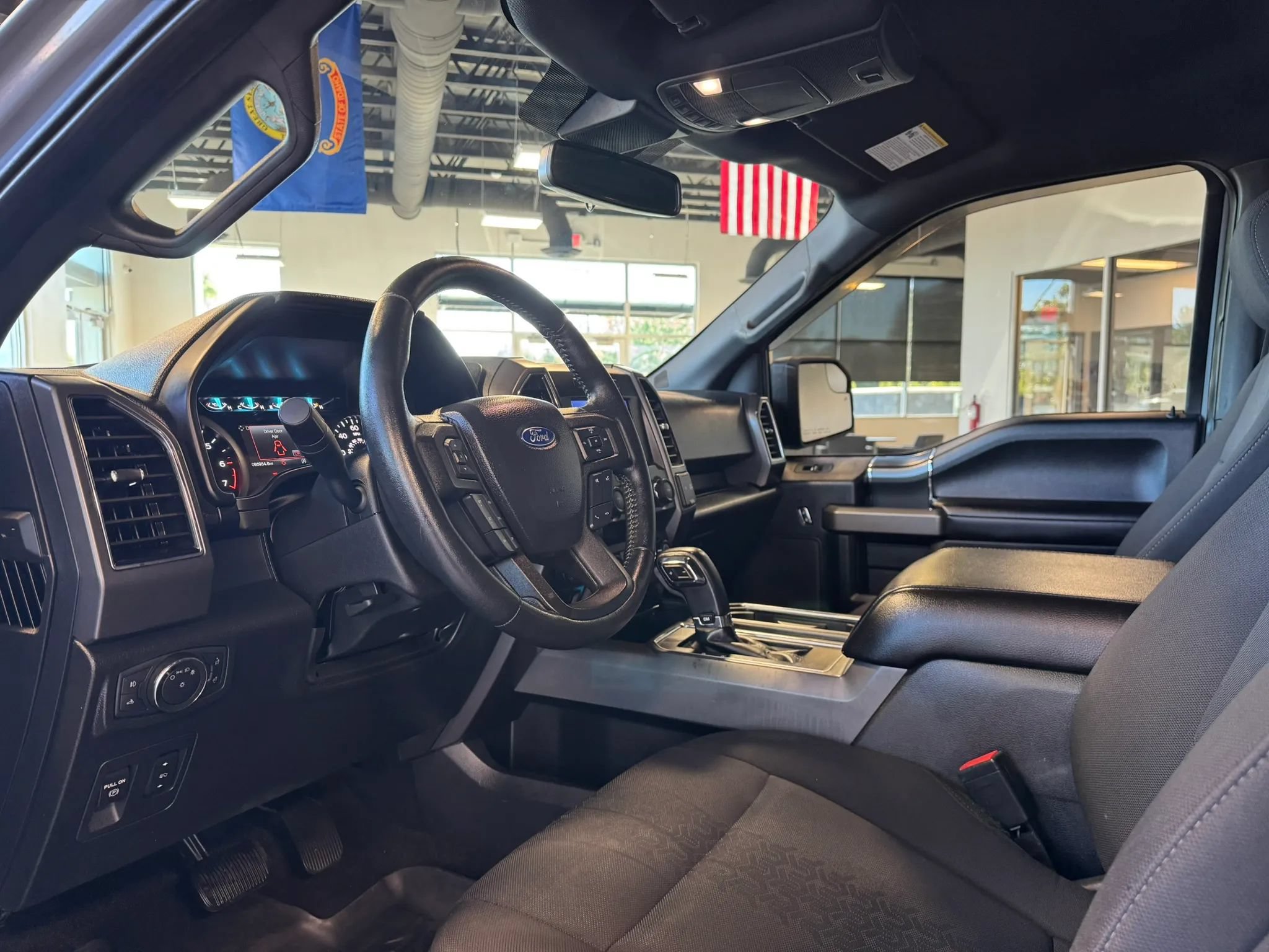 Used 2020 Ford F150 XLT w/ Equipment Group 302A Luxury AWD/4WD image 13