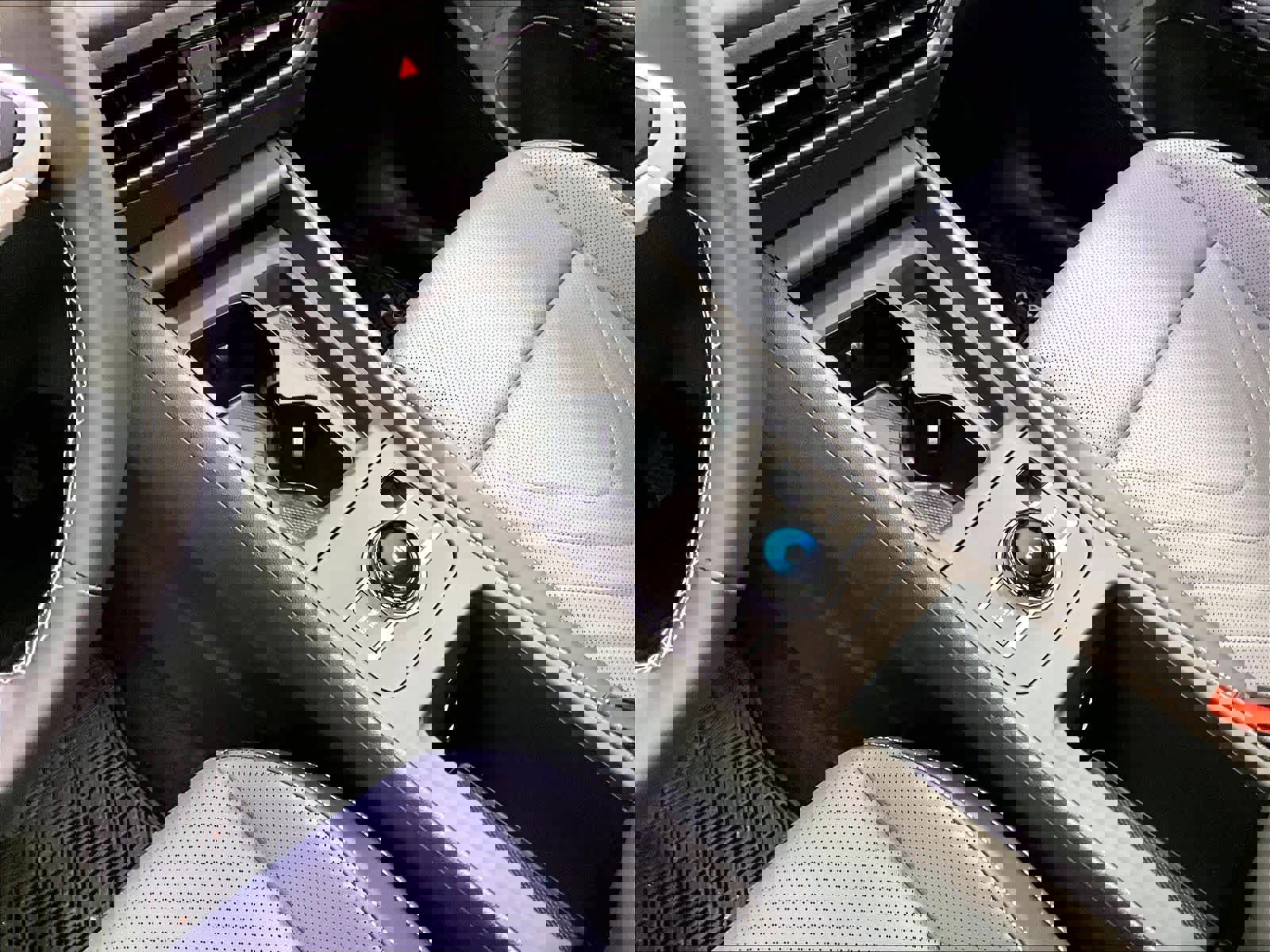 New 2026 Volkswagen Tiguan SE image 10