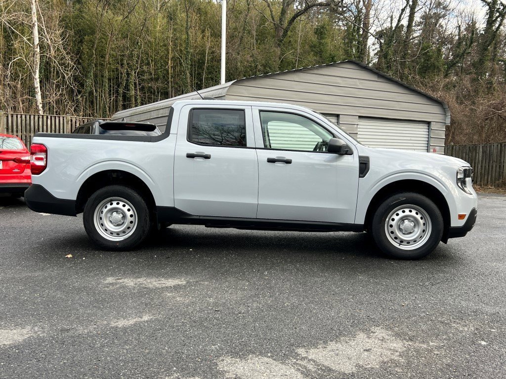 New 2025 Ford Maverick XL w/ Equipment Group 101A image 3