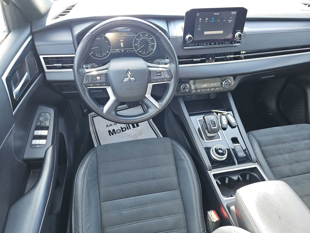 Used 2022 Mitsubishi Outlander SEL Black Edition image 32