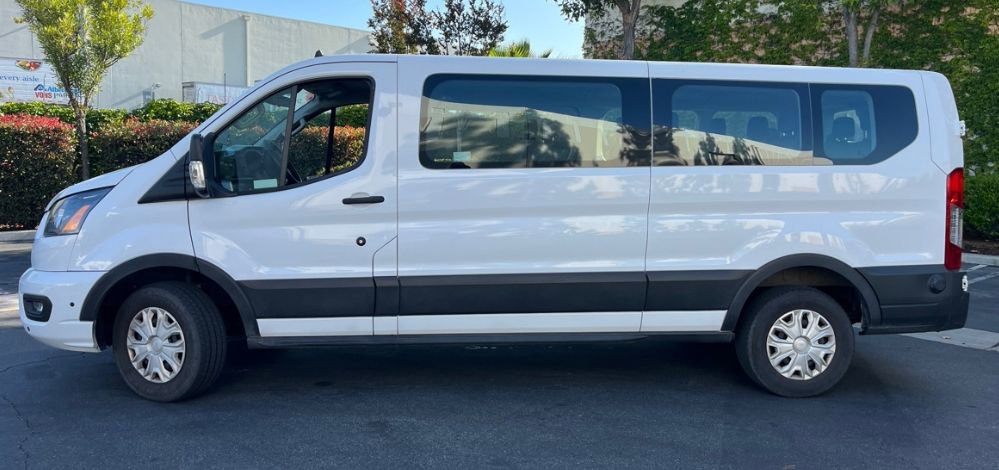 Used 2024 Ford Transit 350 XLT RWD image 5