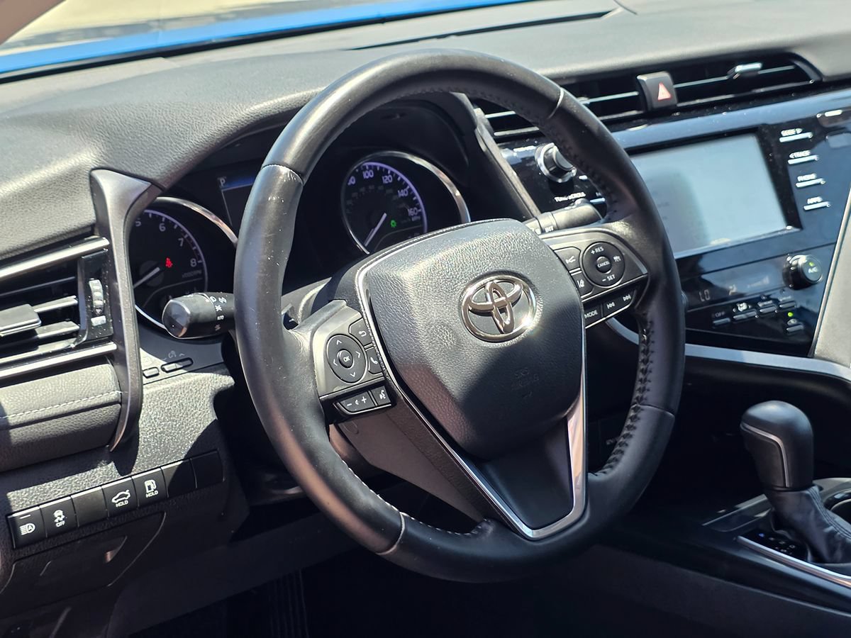 Used 2019 Toyota Camry SE FWD image 17