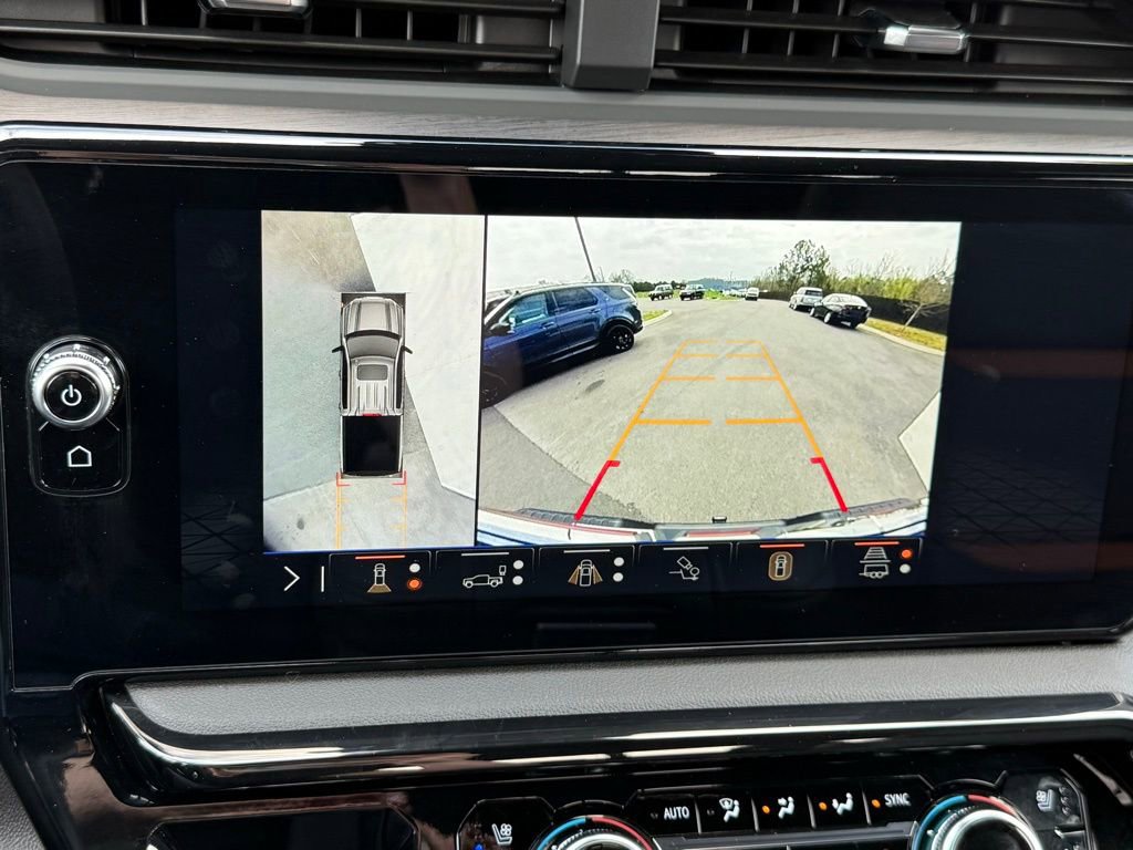 Used 2025 GMC Sierra 1500 AT4 w/ AT4 Premium Package image 30