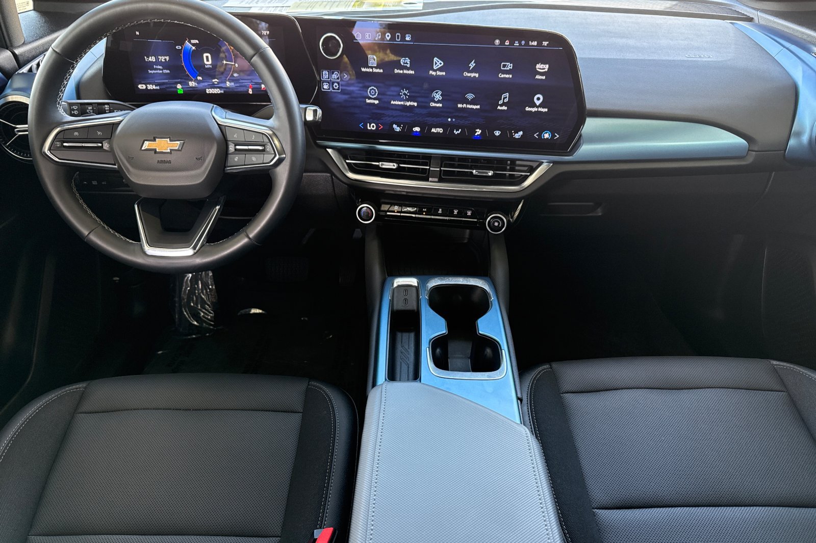 Used 2024 Chevrolet Equinox EV LT FWD image 21