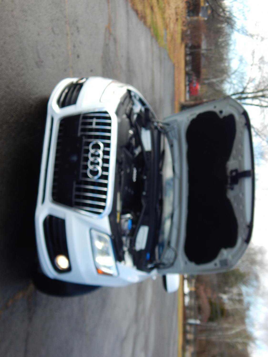 Used 2017 Audi Q5 2.0T Premium Plus w/ Technology Package image 18