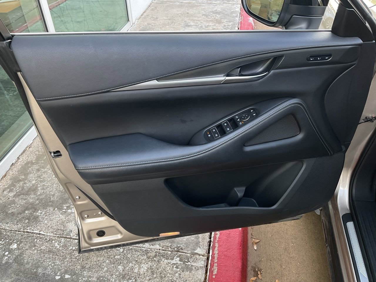 Used 2023 INFINITI QX60 Luxe w/ Cargo Package image 11