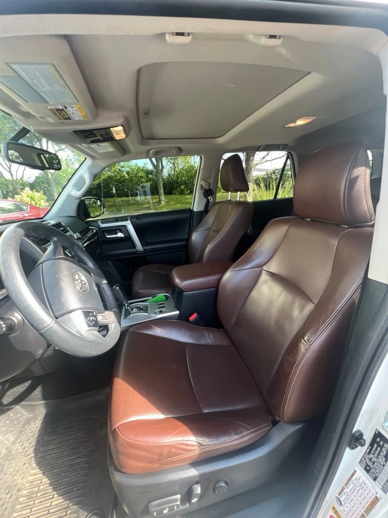 Used 2018 Toyota 4Runner Limited AWD/4WD image 7