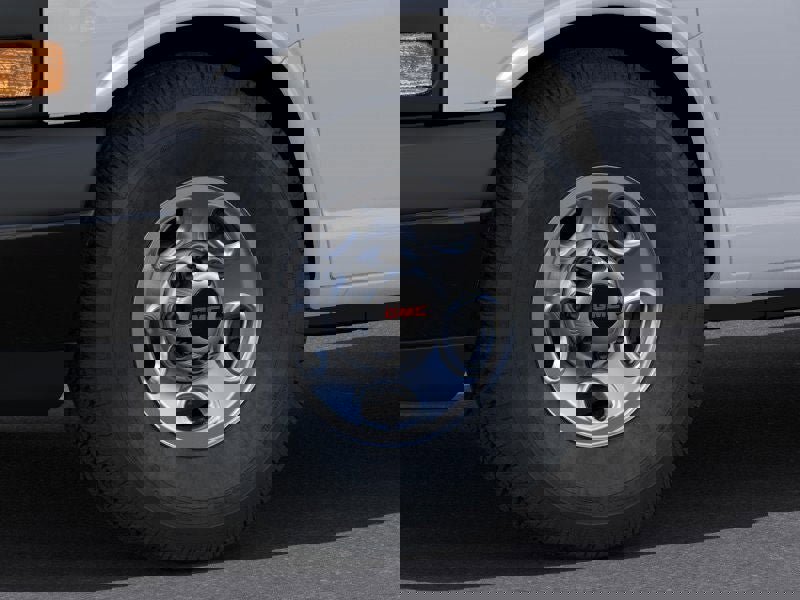 New 2024 GMC Savana 2500 w/ Driver Convenience Package image 33