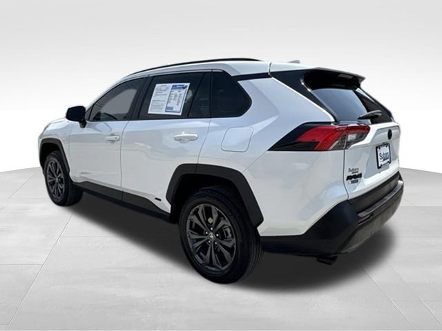 Used 2024 Toyota RAV4 XLE Premium w/ Weather Package AWD/4WD image 5