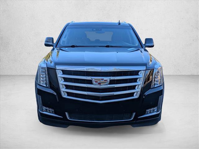 Used 2020 Cadillac Escalade Premium Luxury AWD/4WD image 2