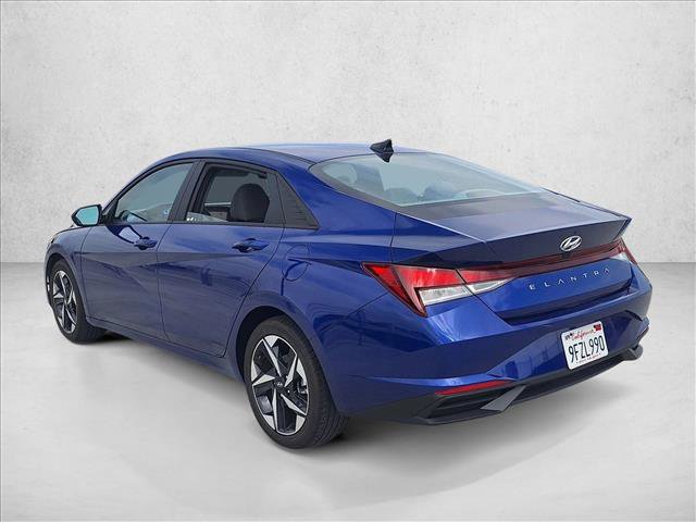 Used 2023 Hyundai Elantra SEL w/ Convenience Package image 7