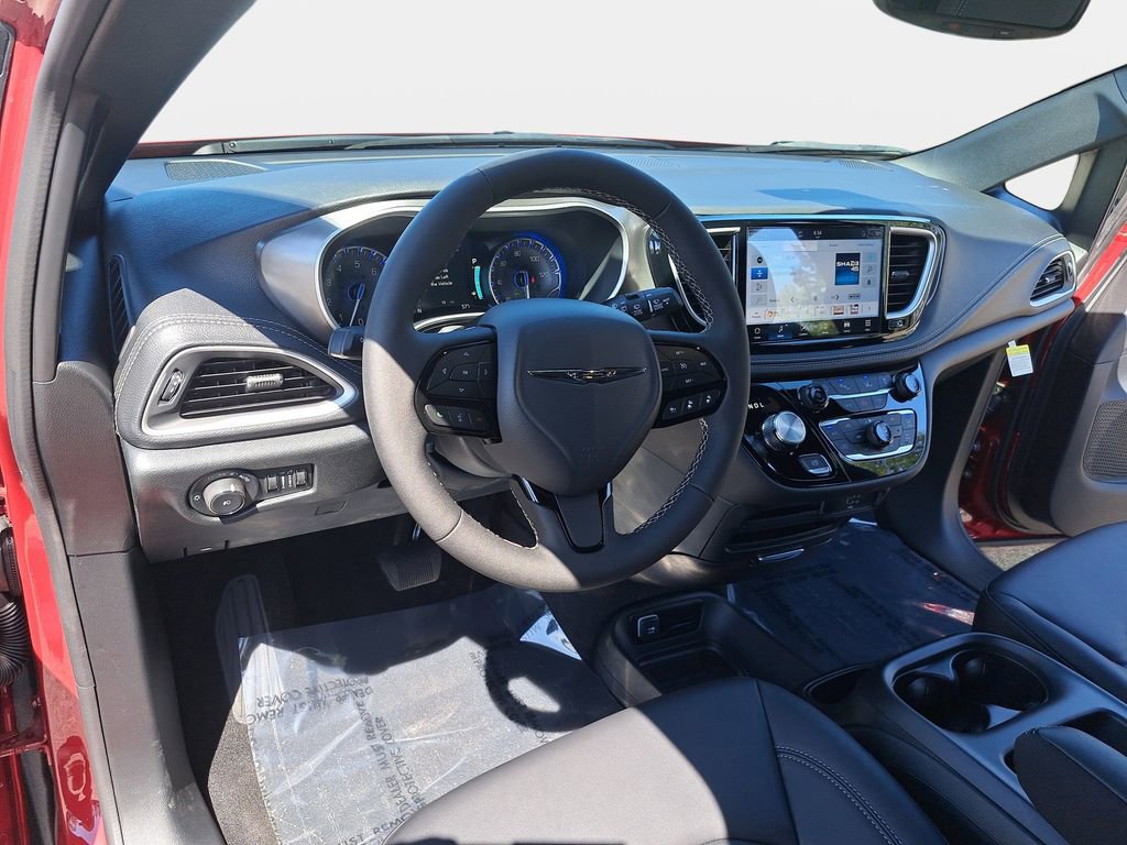 New 2026 Chrysler Pacifica Select w/ S Appearance Package AWD/4WD image 17