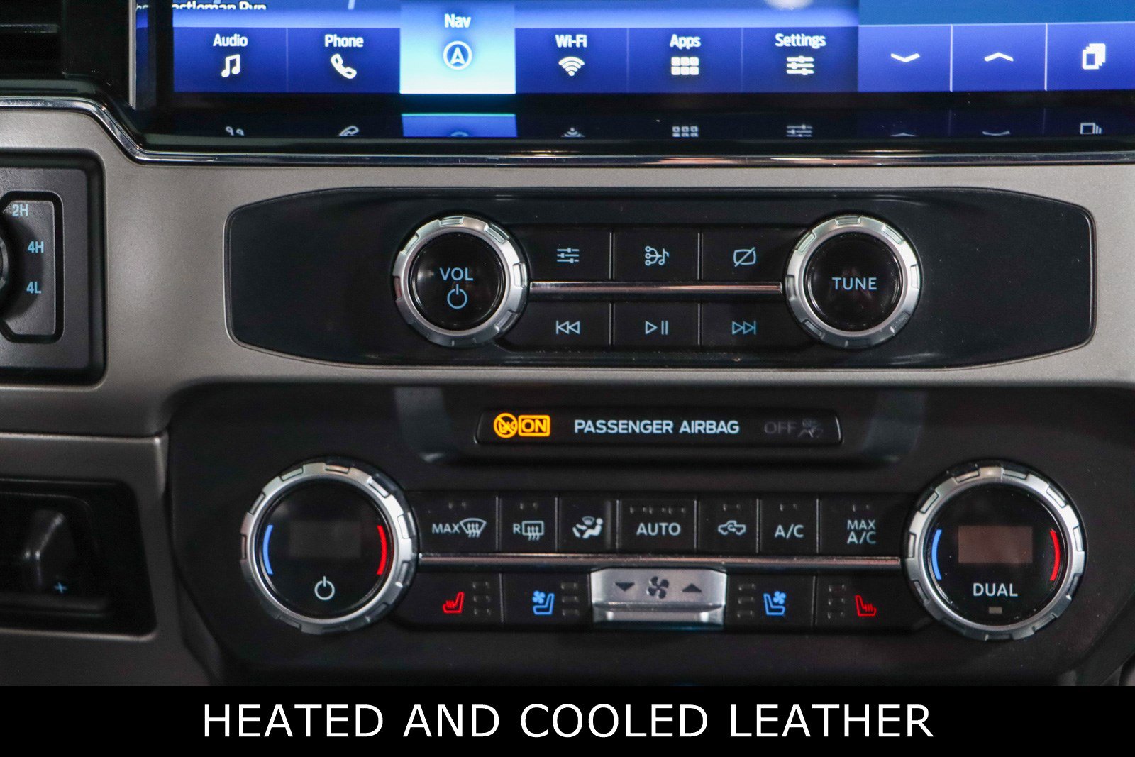 Used 2022 Ford F250 Lariat w/ Lariat Value Package image 21