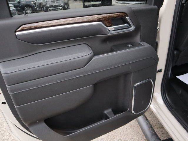 New 2026 GMC Sierra 2500 SLE w/ SLE Value Package; image 16