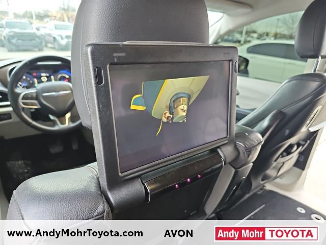 Used 2018 Chrysler Pacifica Touring-L Plus image 25