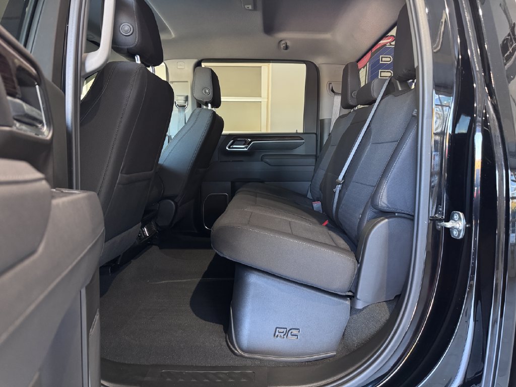 Certified 2025 GMC Sierra 2500 SLE w/ SLE Value Package; AWD/4WD image 13