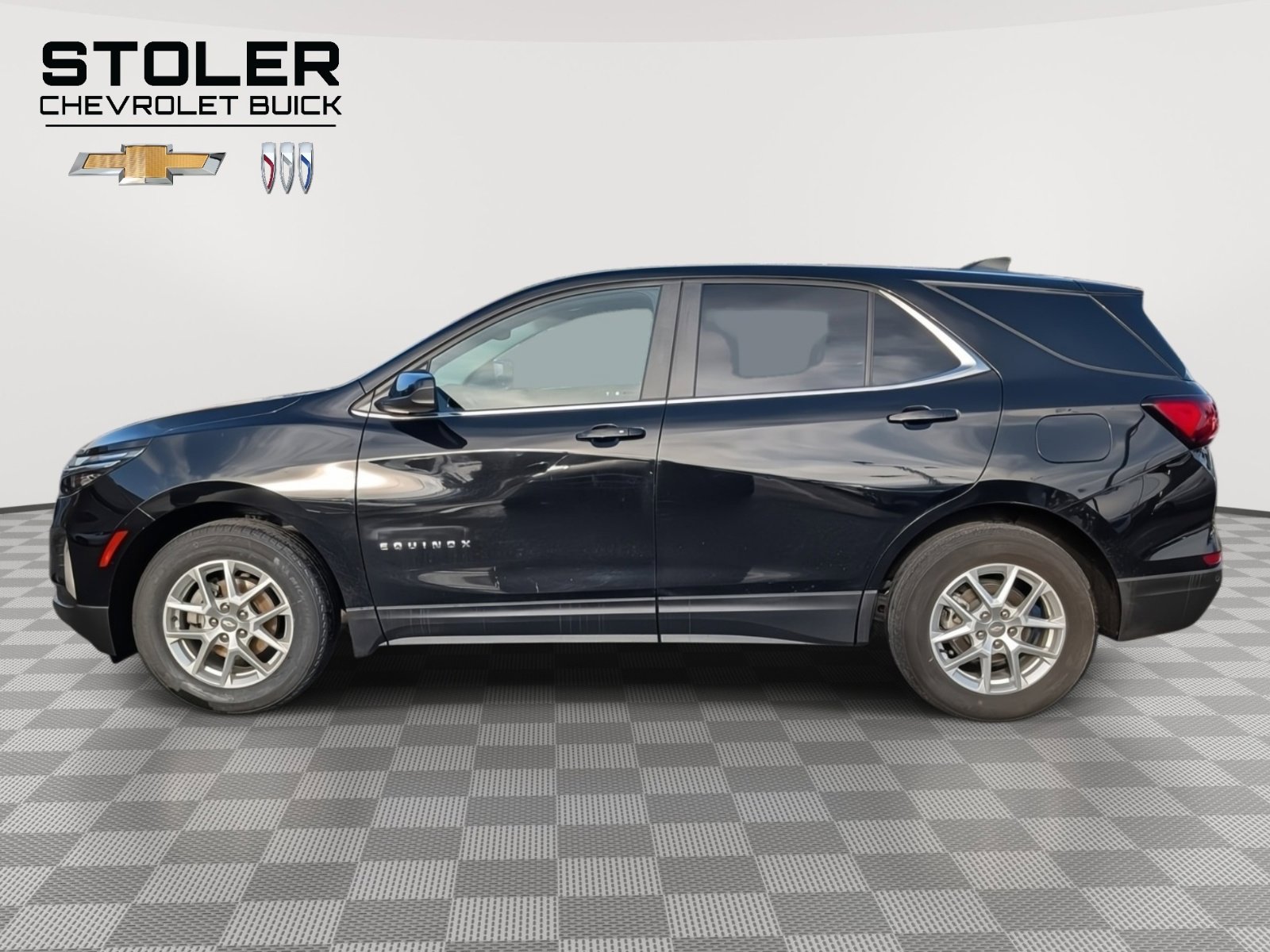 Used 2024 Chevrolet Equinox LT image 2