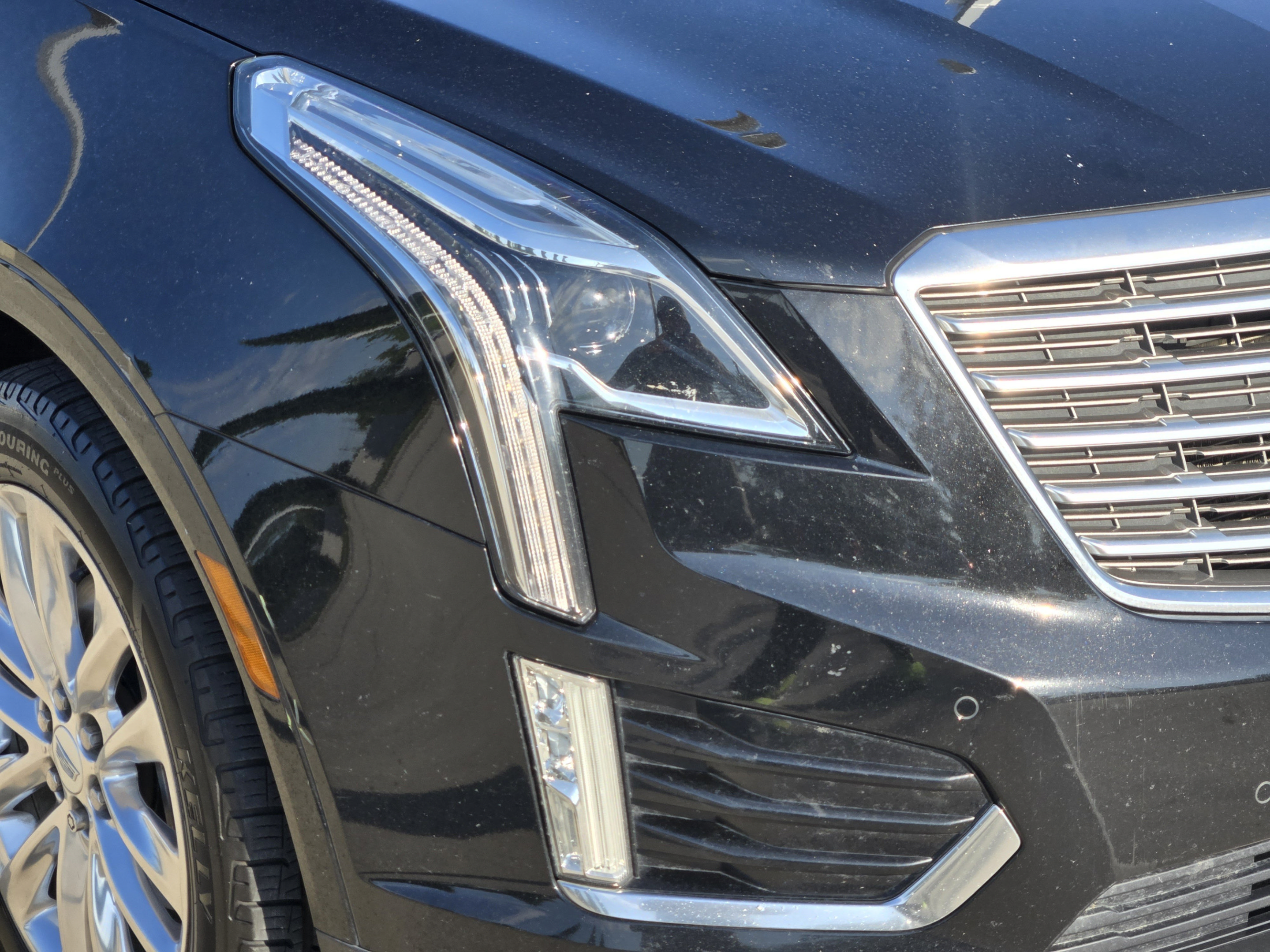 Used 2017 Cadillac XT5 Platinum AWD/4WD image 35