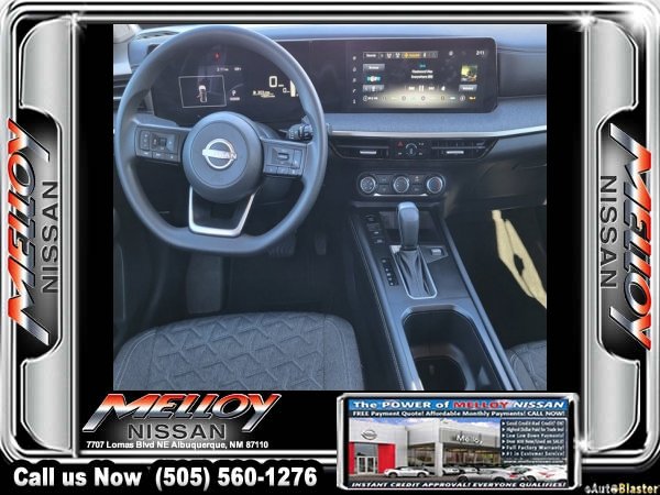 Used 2025 Nissan Kicks SV image 10