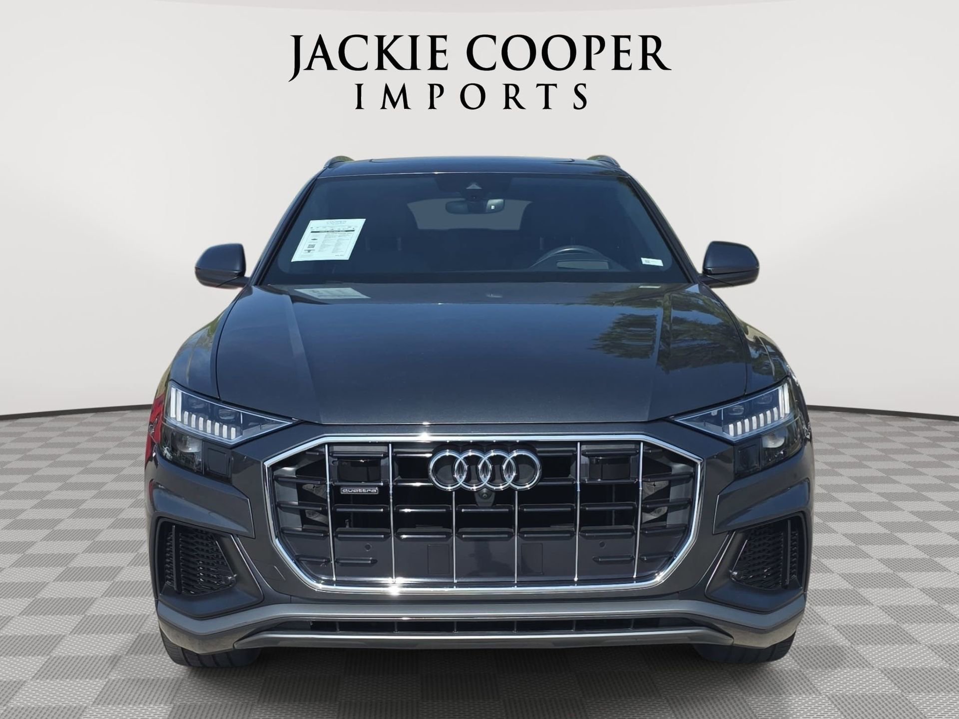 Used 2021 Audi Q8 Prestige w/ Prestige Package AWD/4WD image 2